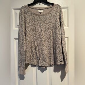 Lucky Brand Taupe and Gray Leopard-Print Pullover size XL